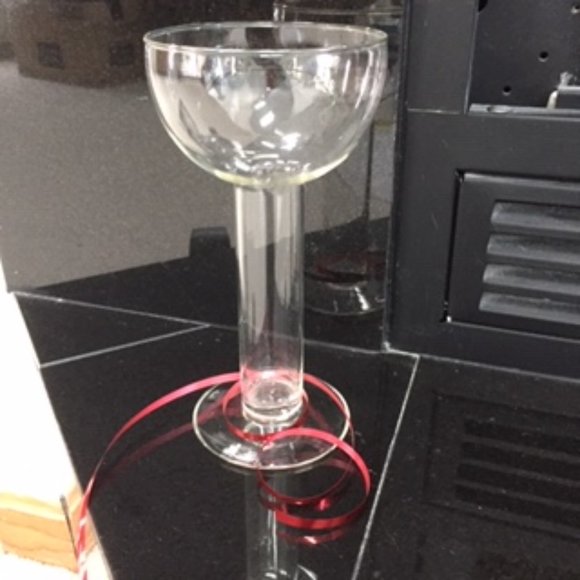 PartyLite ~ Set of 2 ~ 8" Waterfall Glass Candle Holders New in Box ~ Vi… - Picture 3 of 6